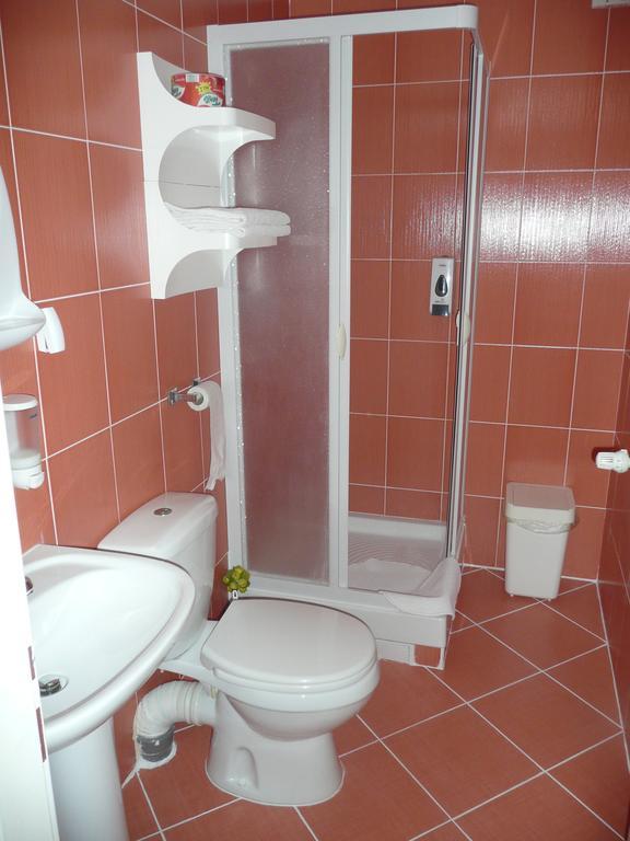 Penzion U Tulaka Dobřichovice Exteriör bild